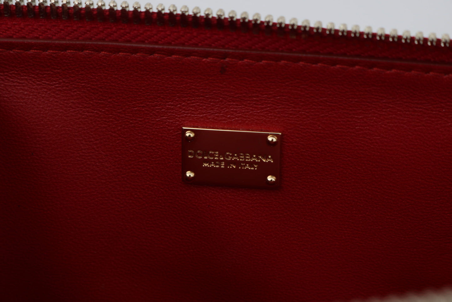 Elegant Crimson Crossbody Leather Bag