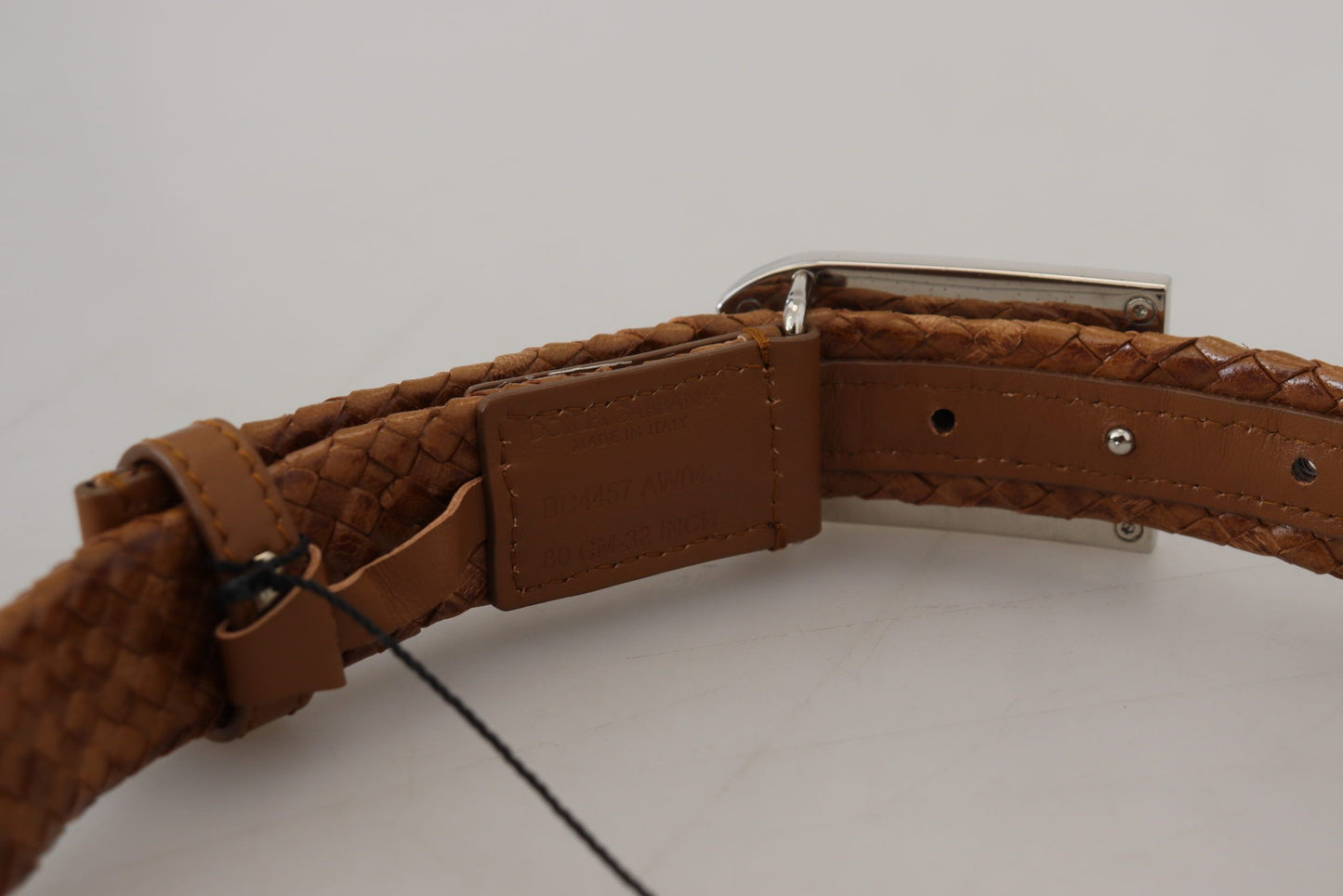 Elegant Leather Belt with Signature Buckle