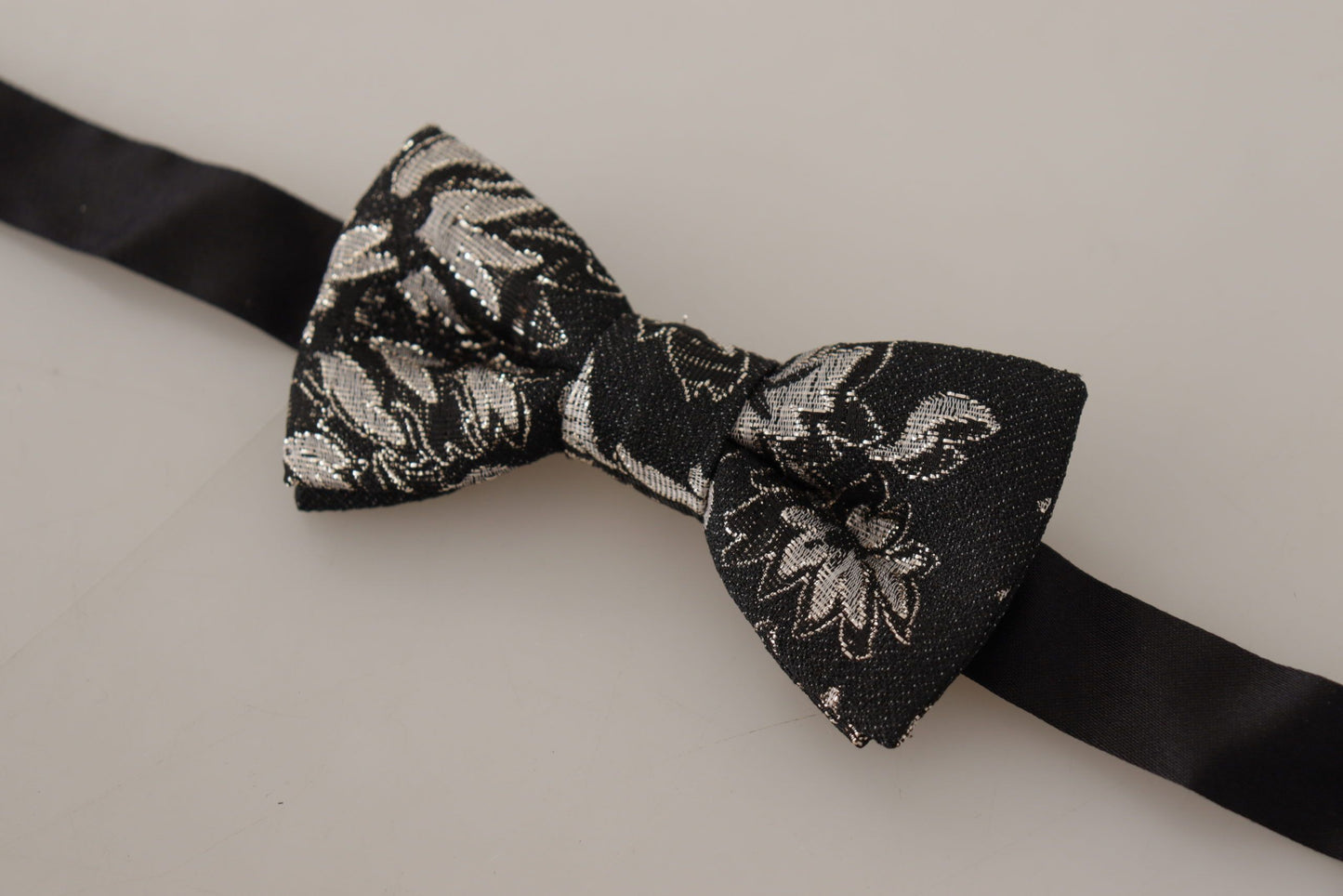 Elegant Black Fantasy Pattern Bow Tie