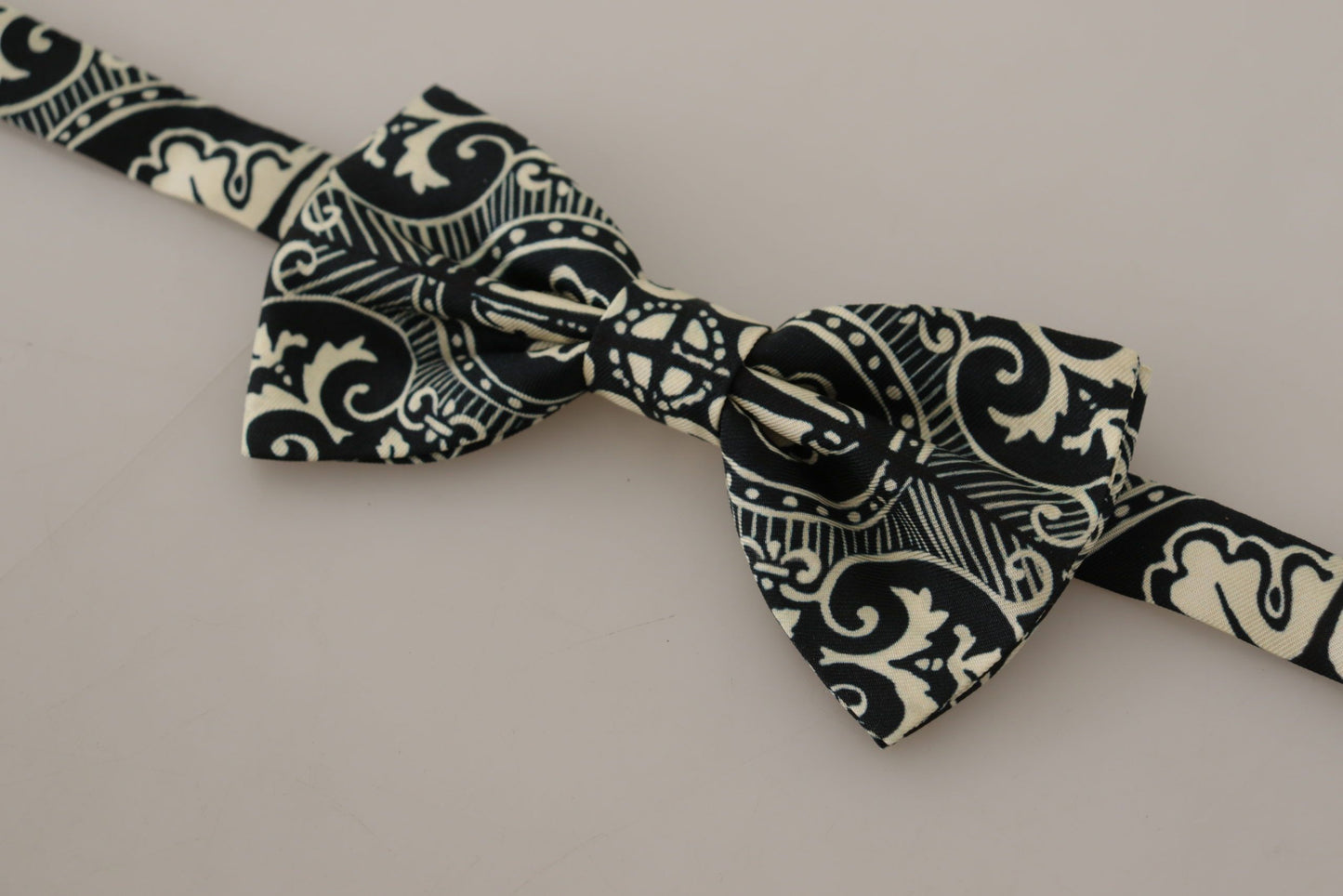 Elegant Black Silk Bow Tie