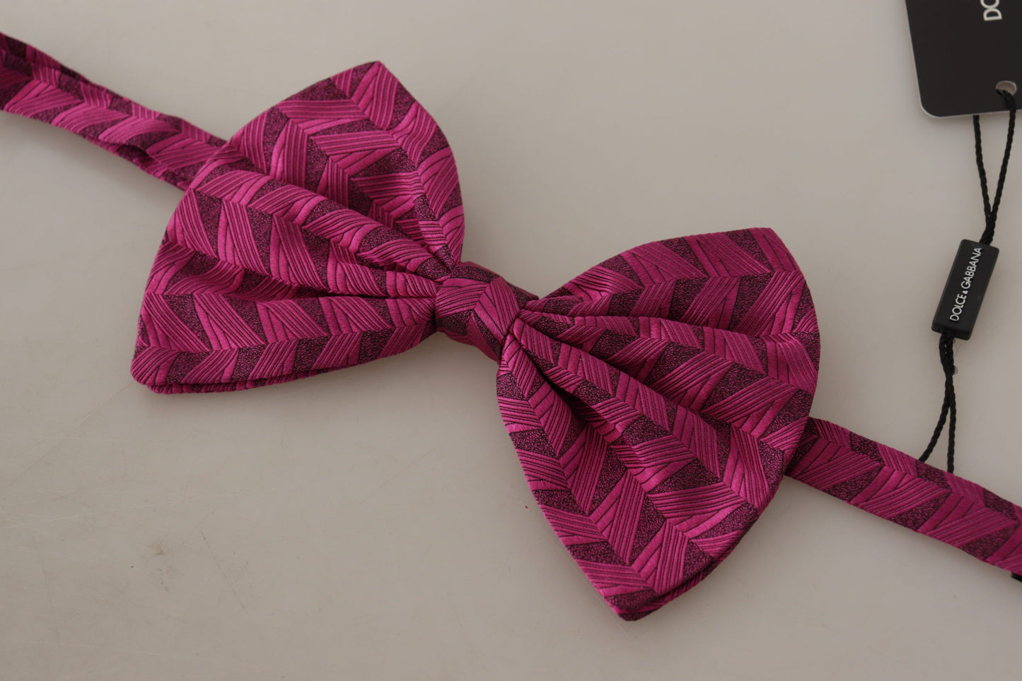 Elegant Pink Silk Bow Tie