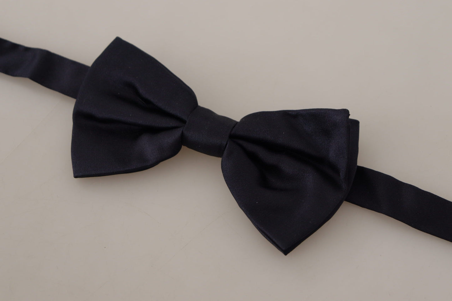 Elegant Blue Silk Bow Tie