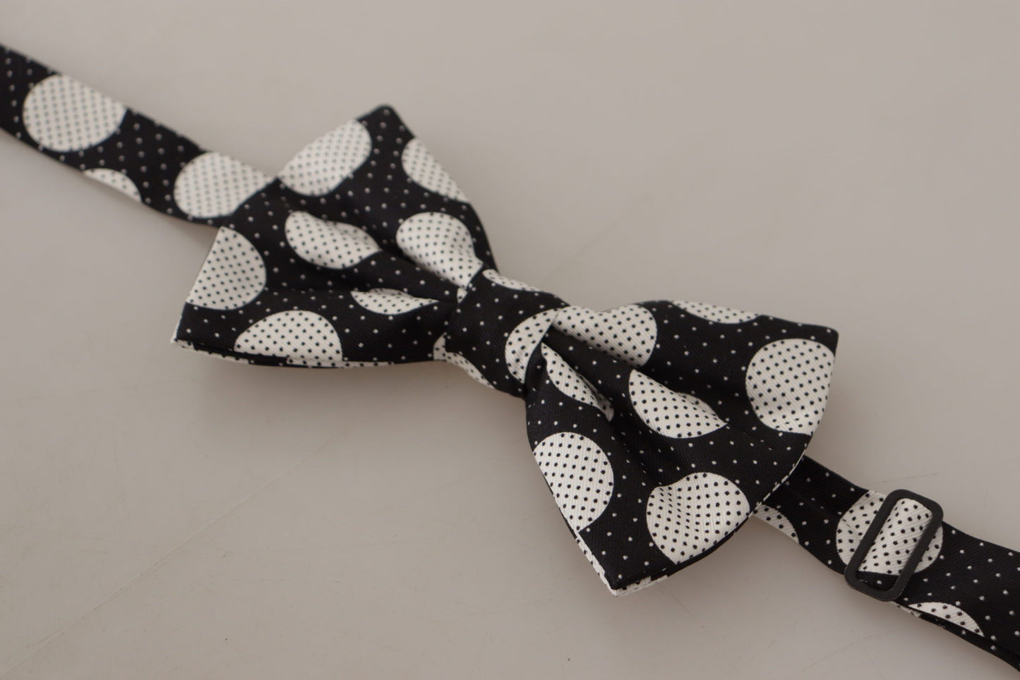 Elegant Polka Dot Silk Bow Tie