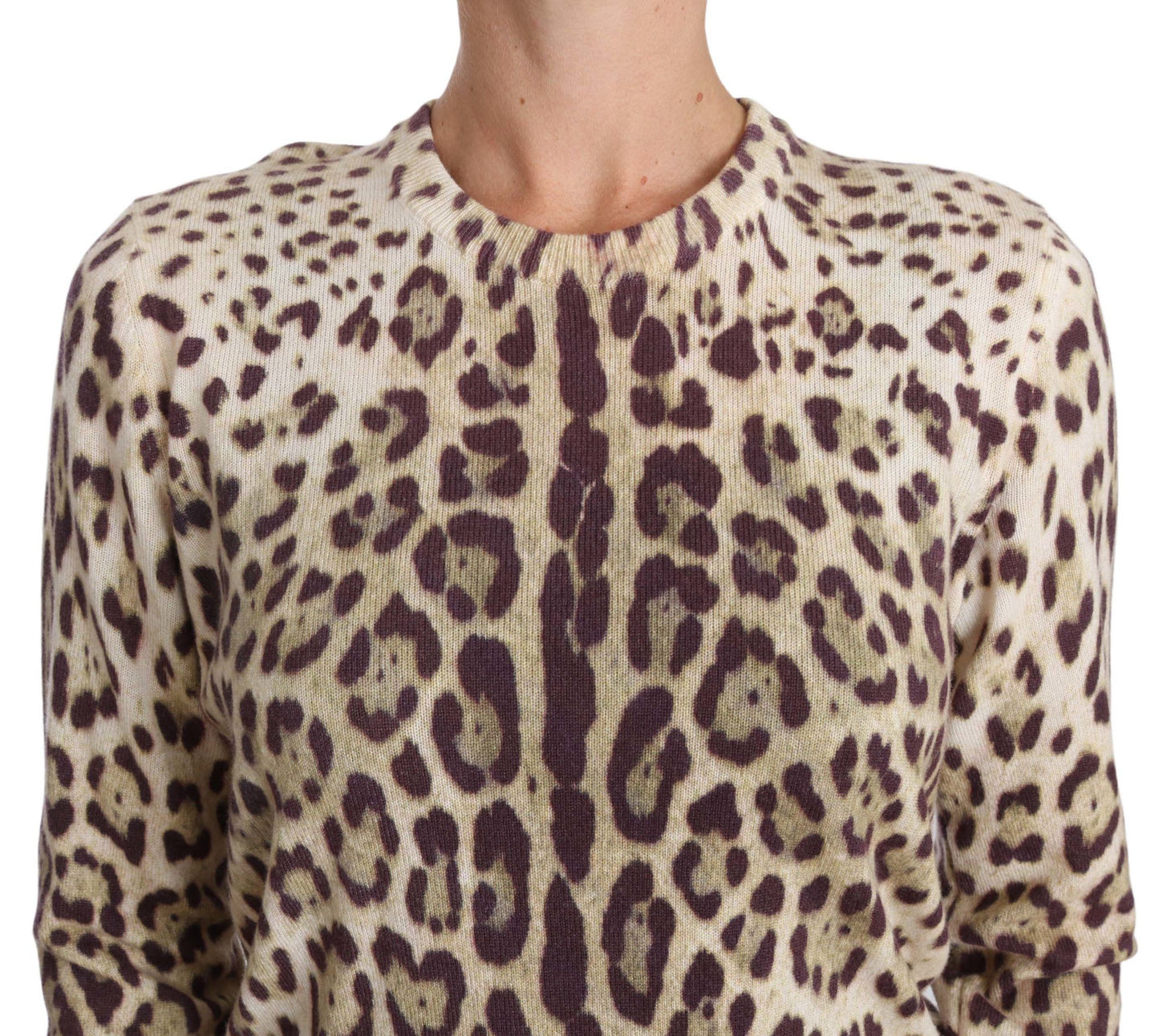 Elegant Leopard Print Crew Neck Cashmere Sweater