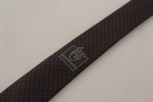 Elegant Bordeaux Silk Tie