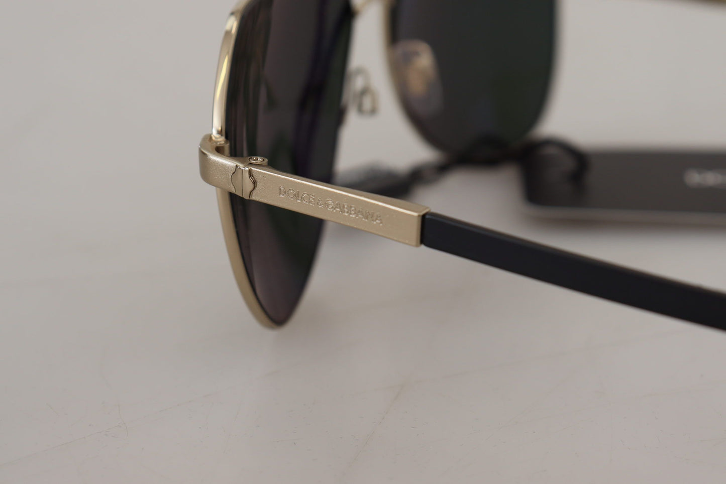 Chic Gold-Plated Polarized Unisex Sunglasses