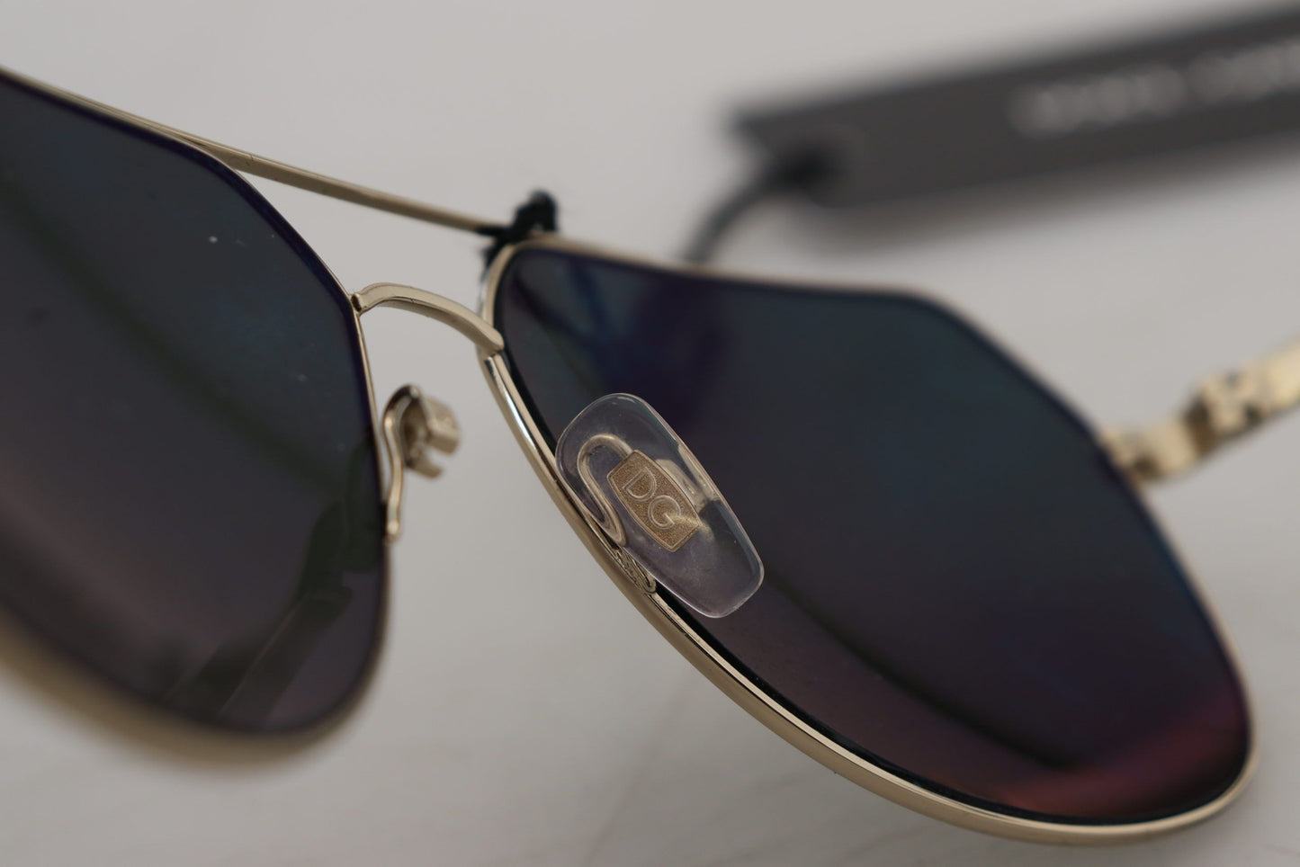 Chic Gold-Plated Polarized Unisex Sunglasses