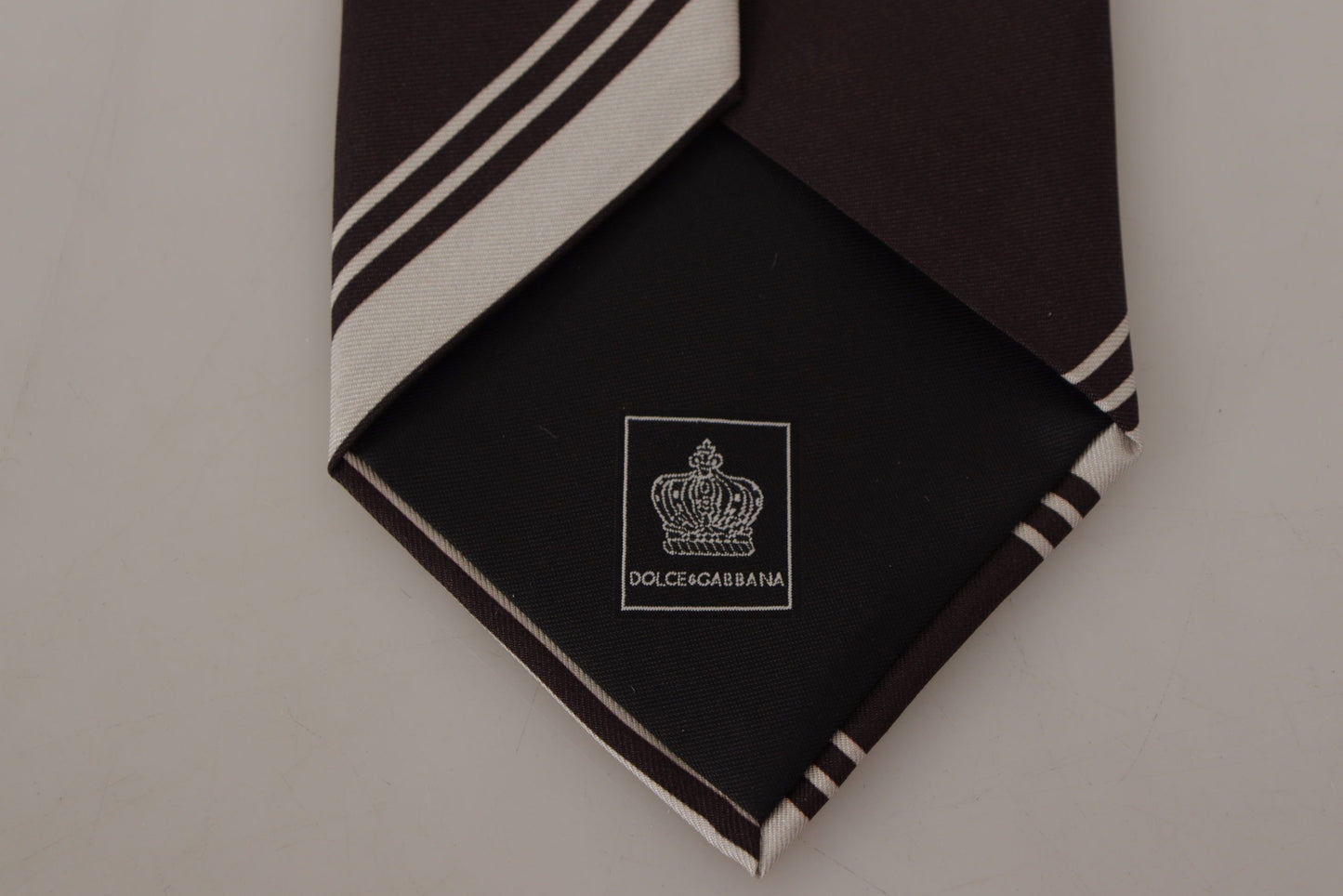 Elegant Silk Brown Tie for Sophisticated Style