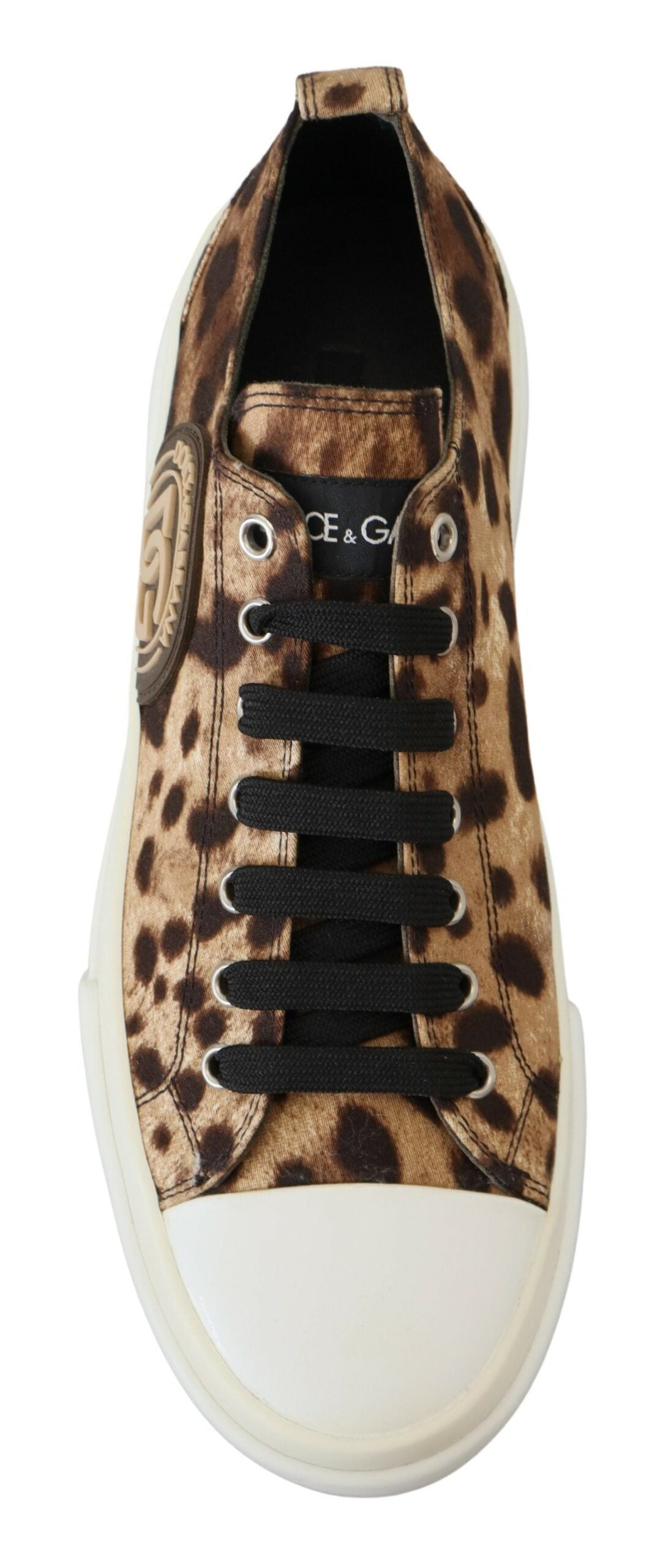 Sleek Leopard Pattern Low Top Sneakers