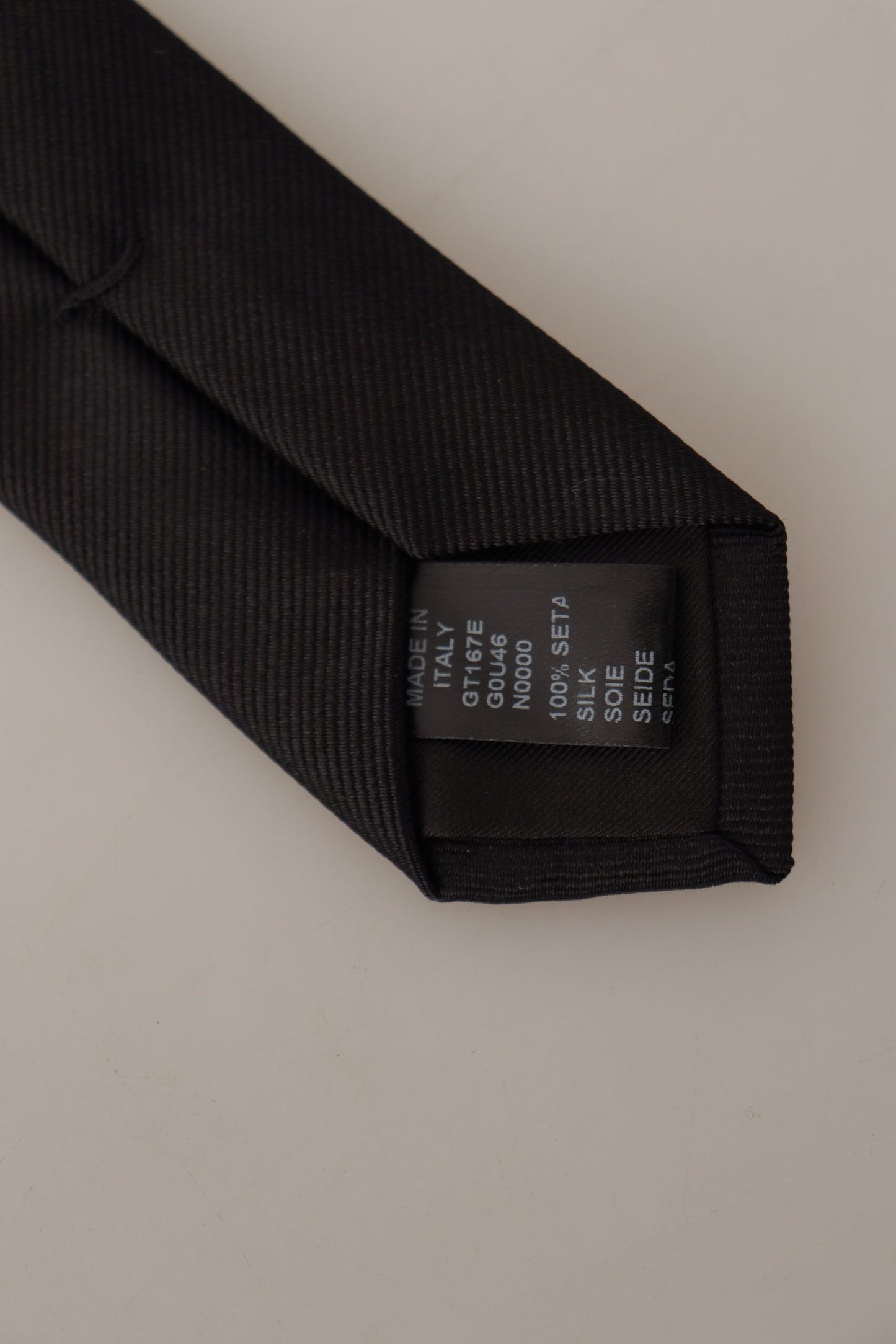 Elegant Black Silk Tie for Sophisticated Style