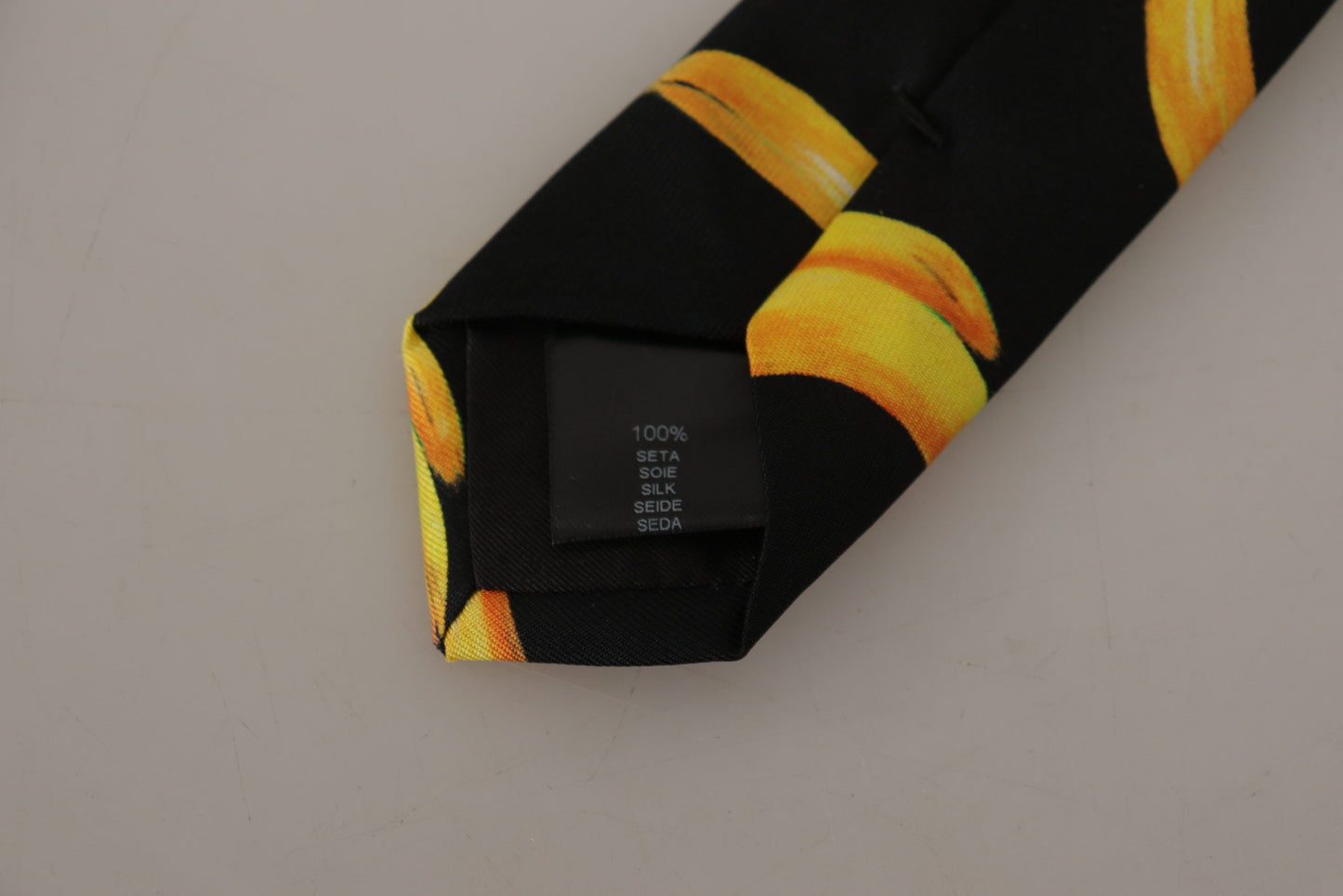 Elegant Black Silk Tie for Sophisticated Style