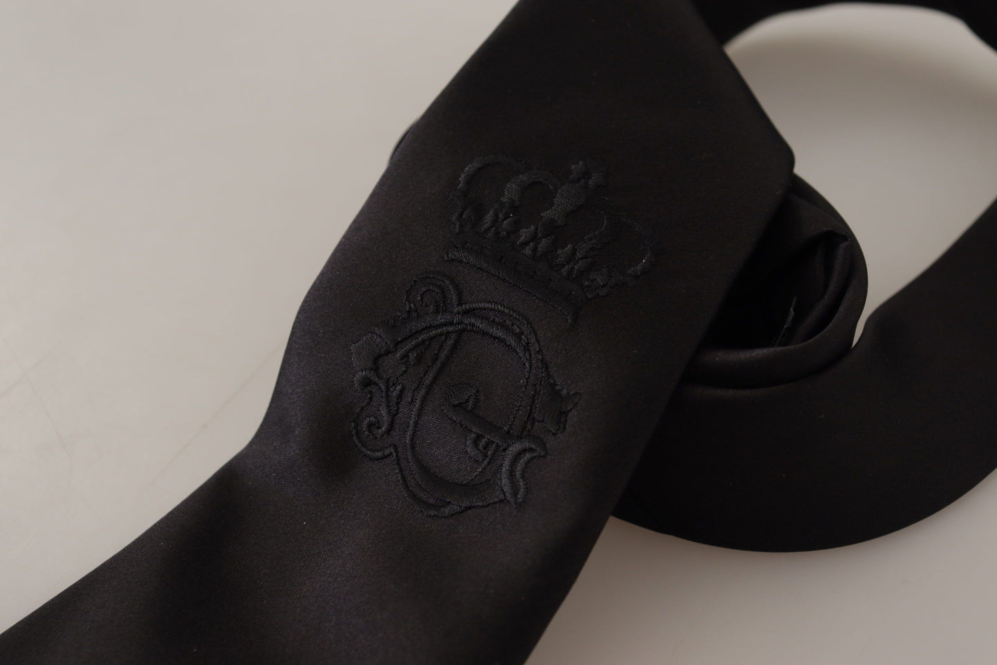 Elegant Black Silk Tie