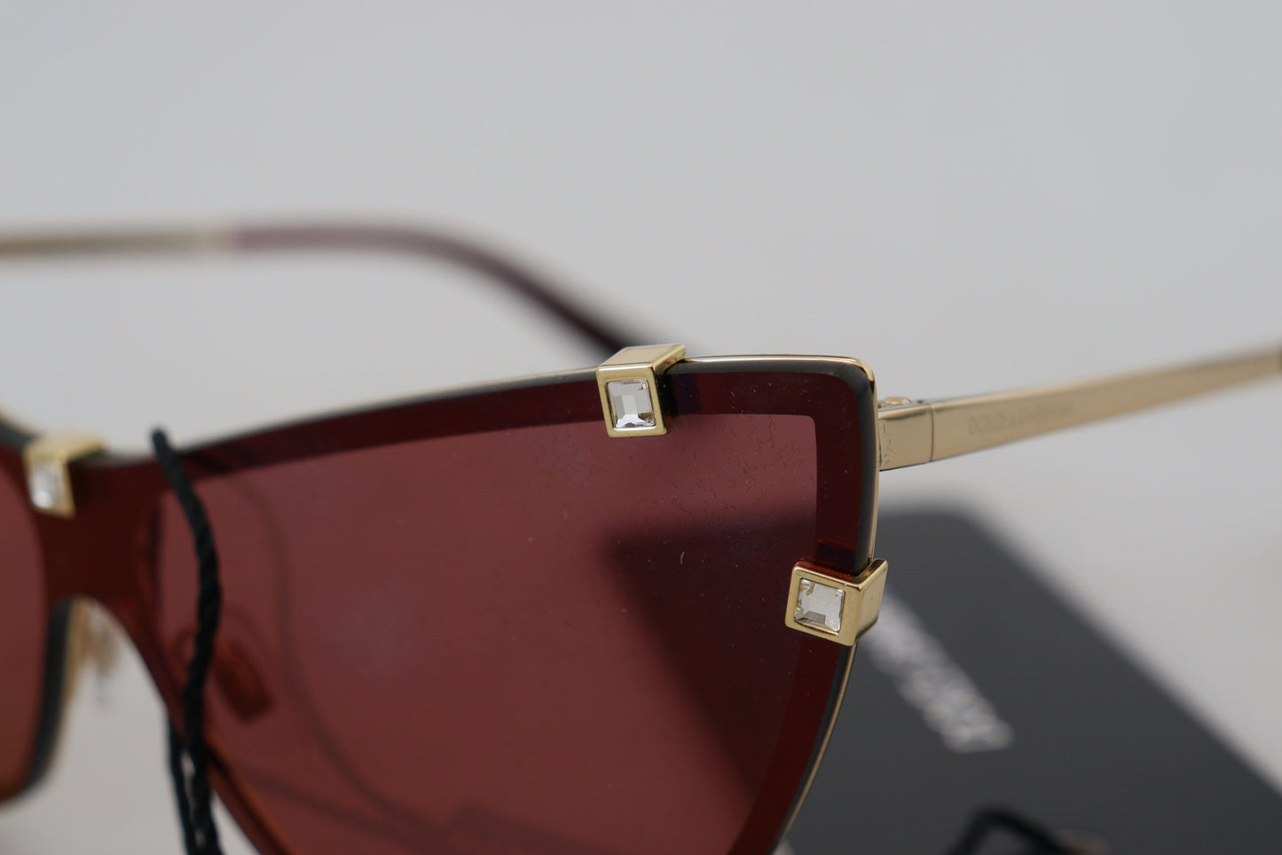 Elegant Cat Eye Bordeaux Sunglasses