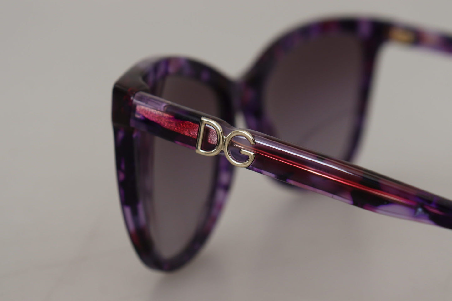 Elegant Purple Cat Eye Sunglasses