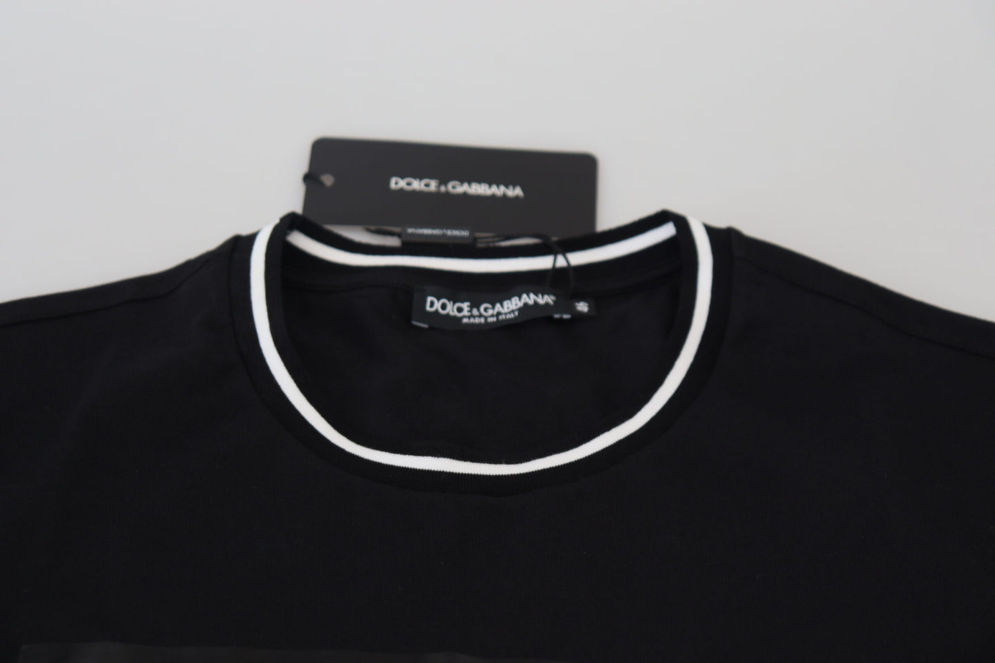 Elegant Black Crew Neck Tee with Logo