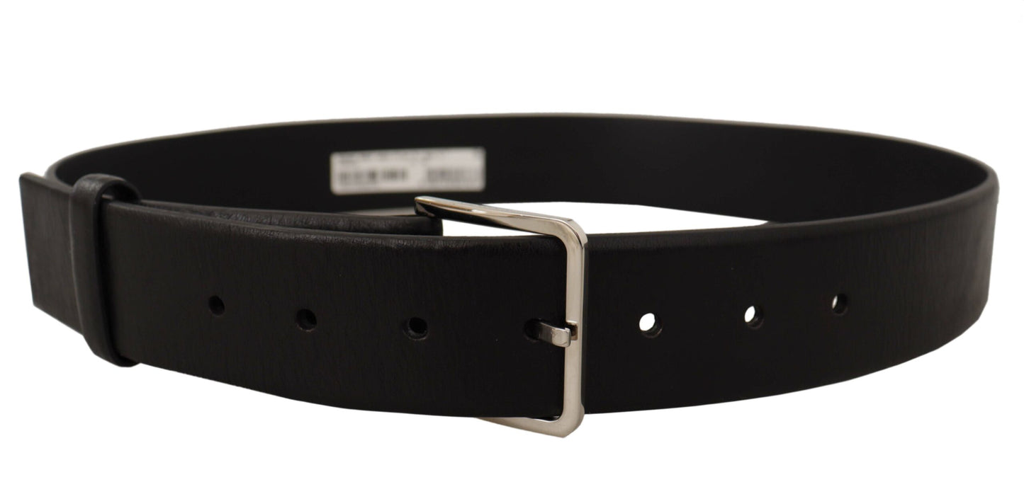 Elegant Black Leather Belt - Timeless Accessory