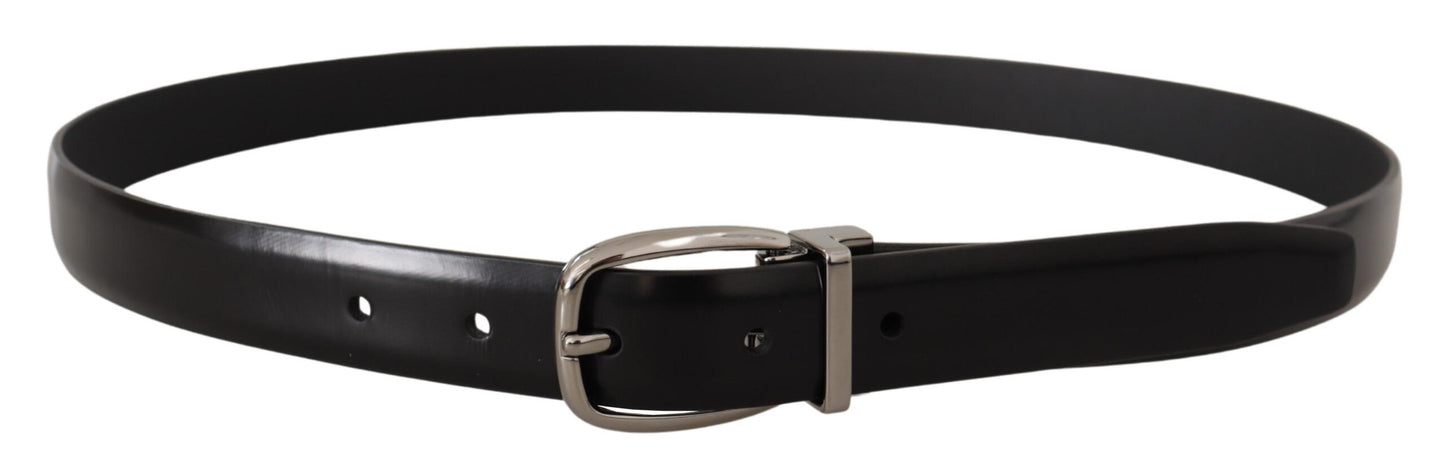 Elegant Black Leather Belt with Metal Buckle