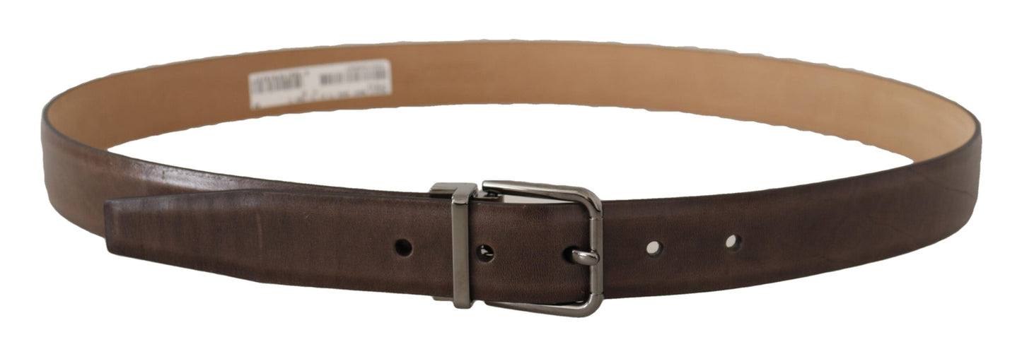 Elegant Leather Belt with Metal Buckle