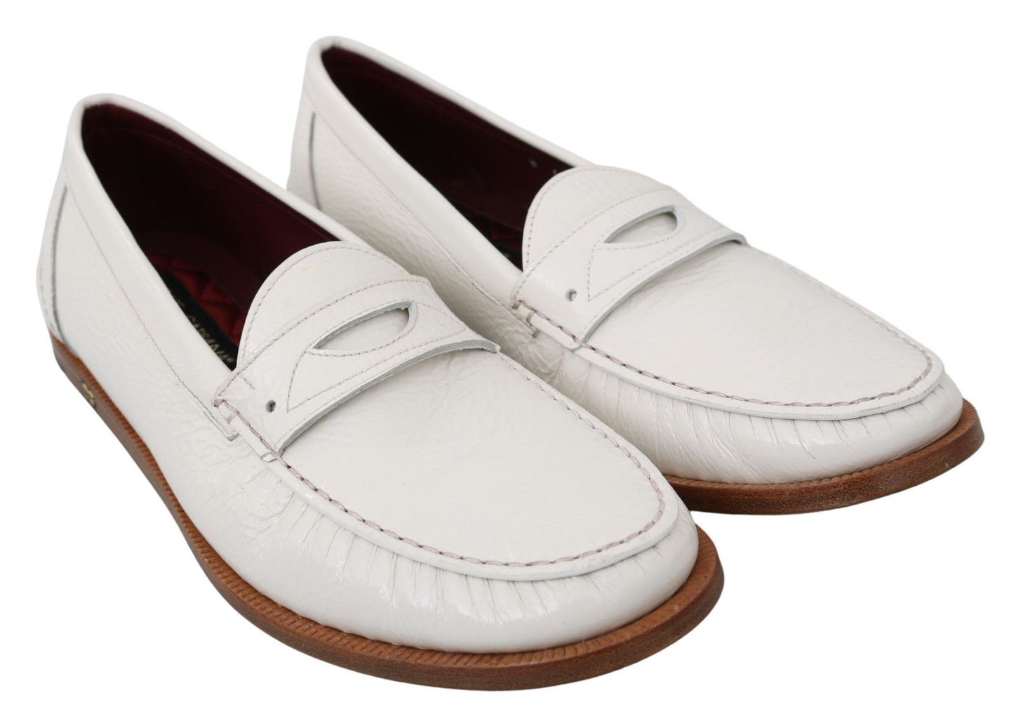 Elegant White Moccasin Slippers for the Discerning Gentleman