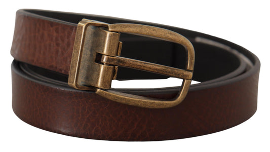 Elegant Leather Belt with Metal Buckle