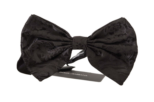 Elegant Silk Maroon Bow Tie