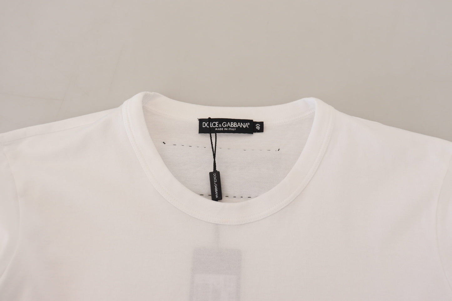 Chic White Cotton Logo Tee