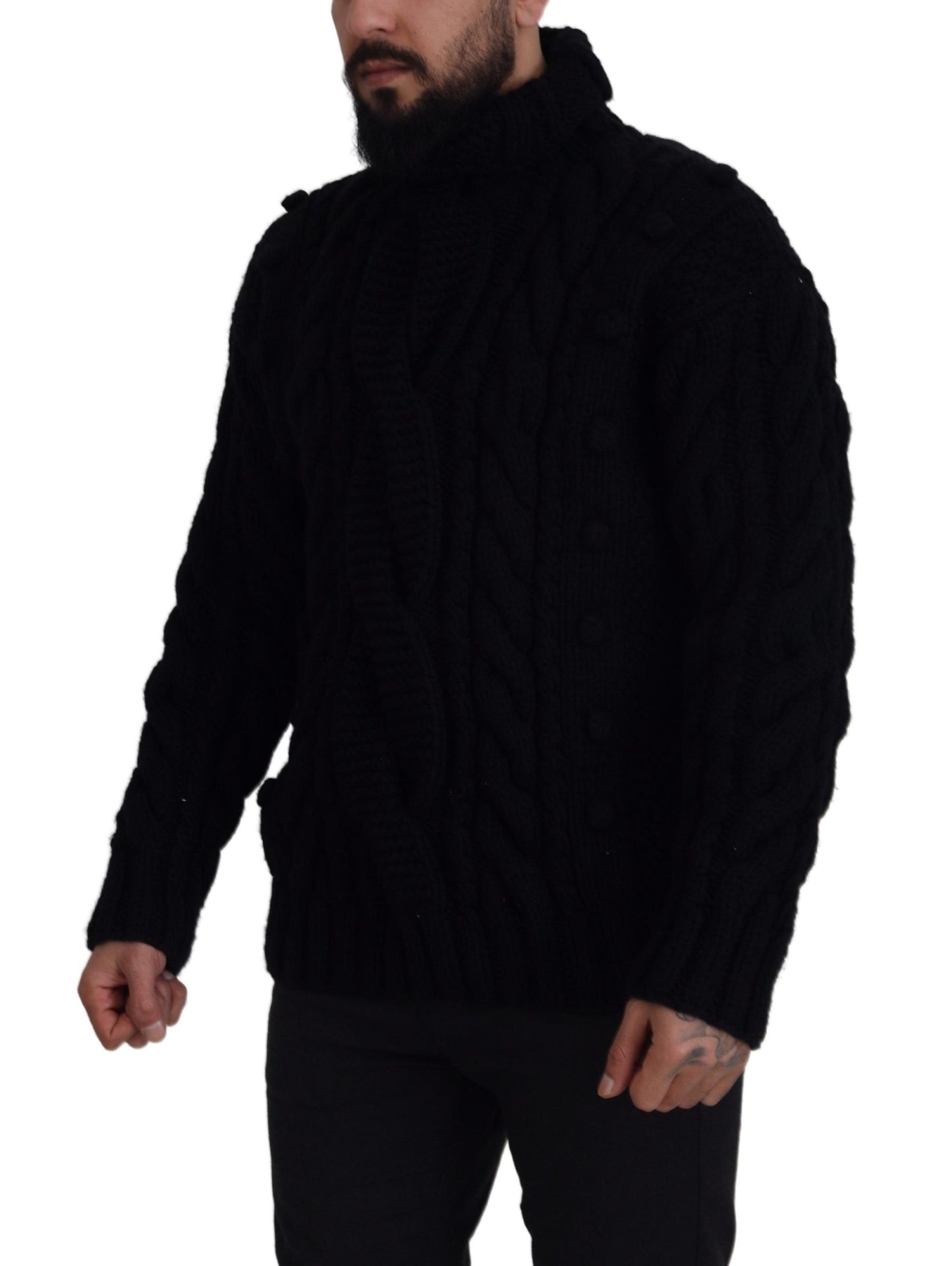 Elegant Black Cashmere Turtleneck Sweater