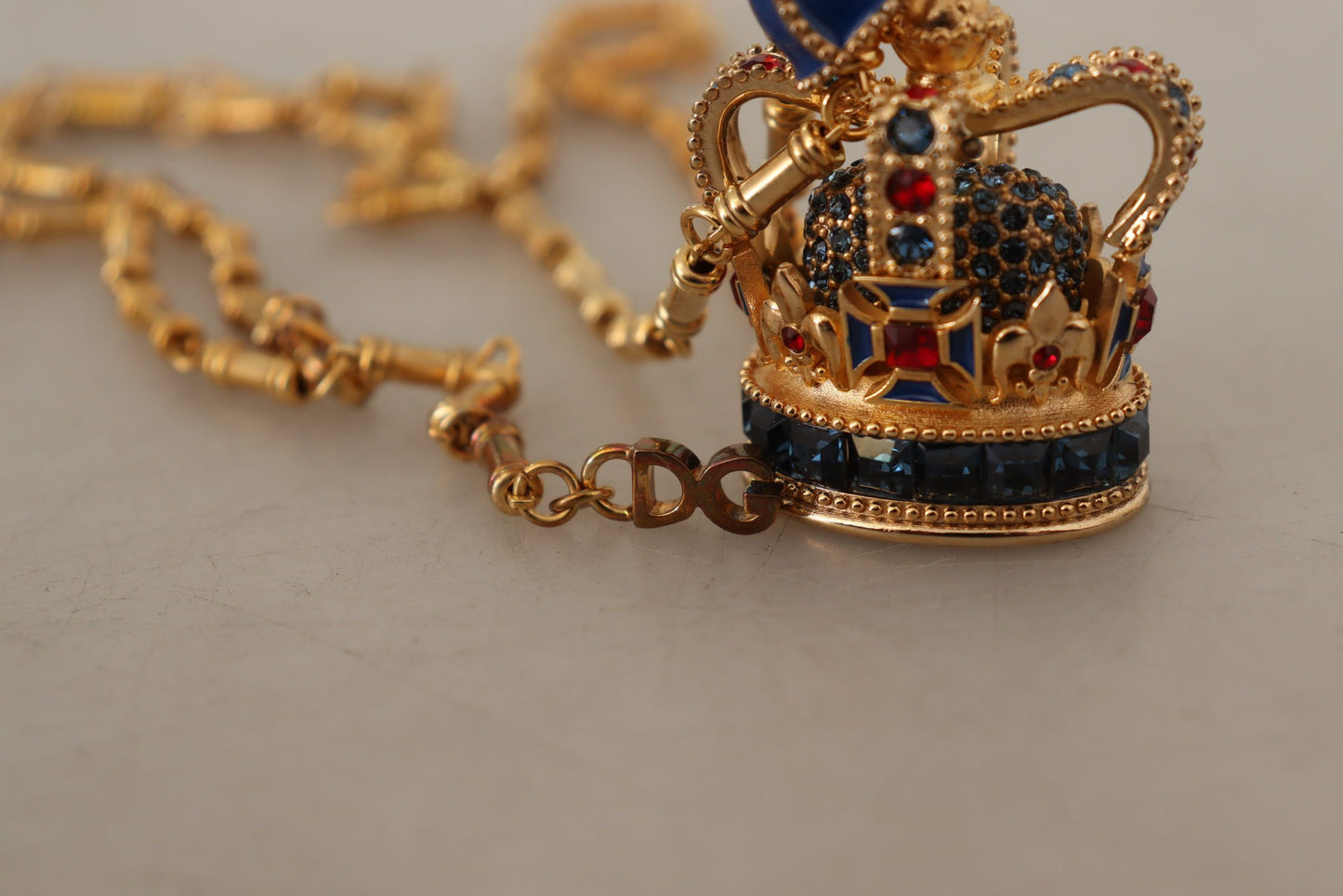 Regal Crown Pendant Necklace in Gold