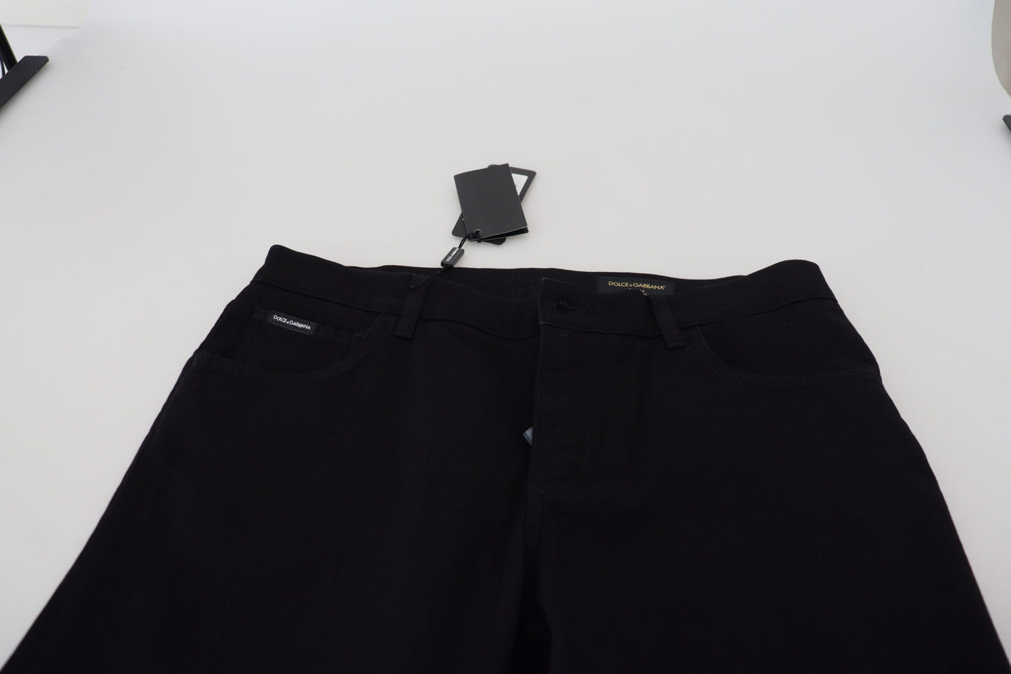 Sleek Black Denim Pants for the Modern Man