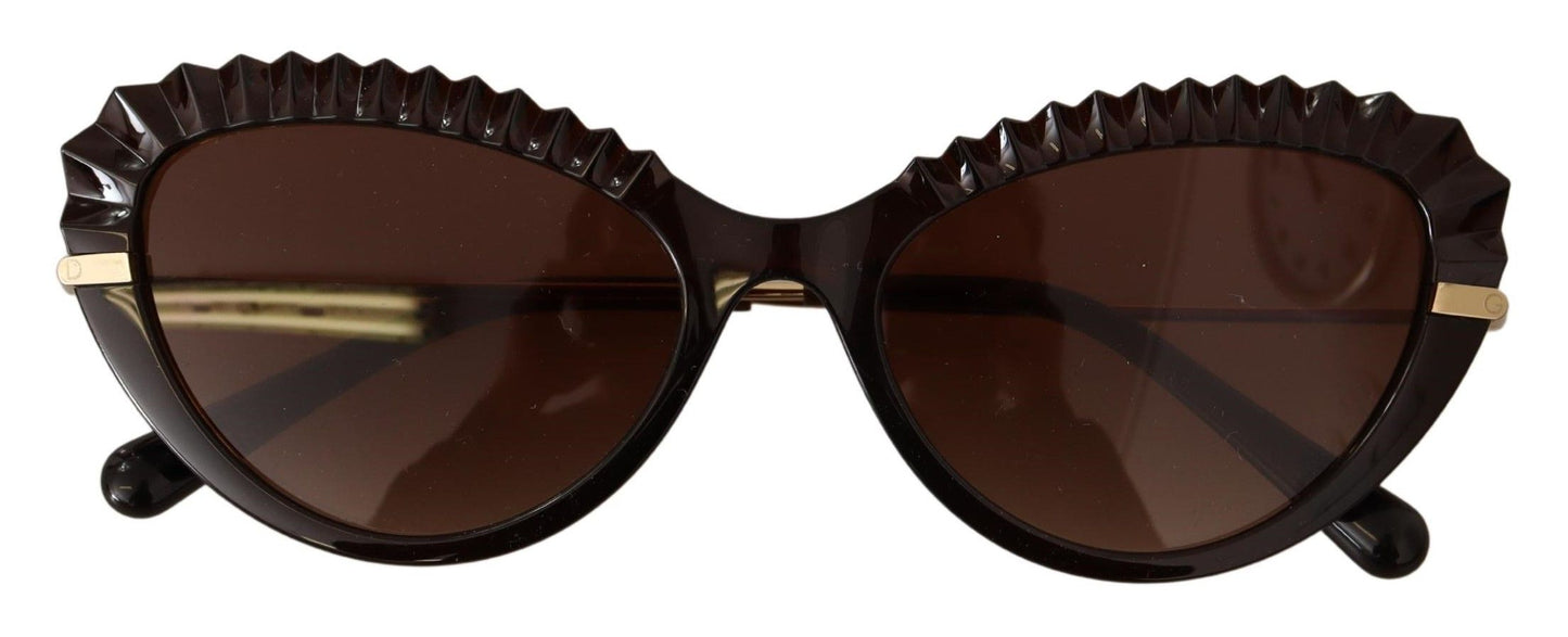 Chic Cat-Eye Sunglasses in Translucent Brown