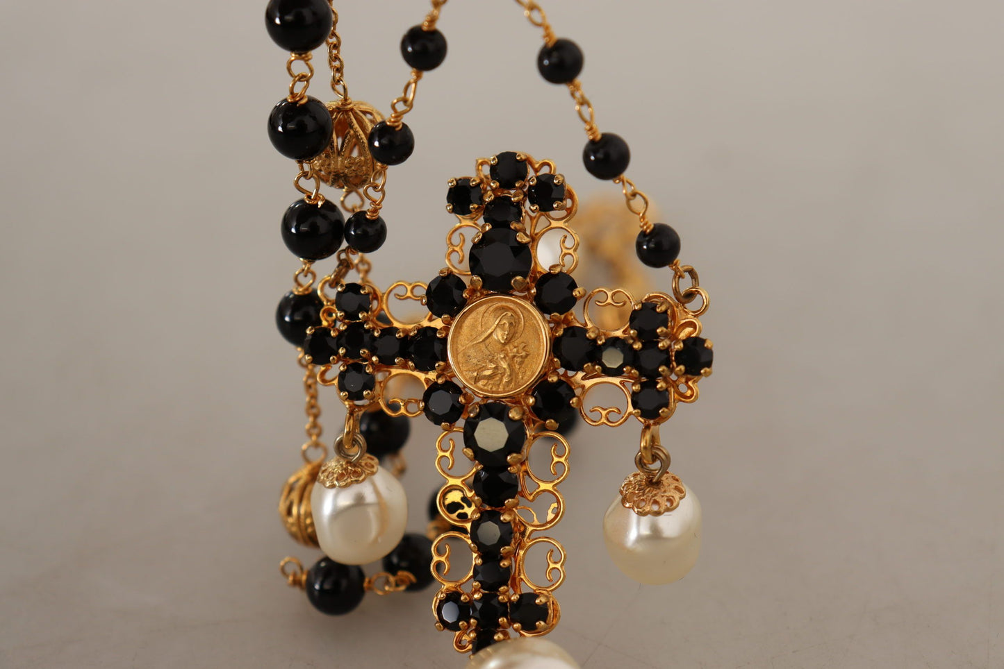 Elegant Charm Cross Necklace in Gold Tone