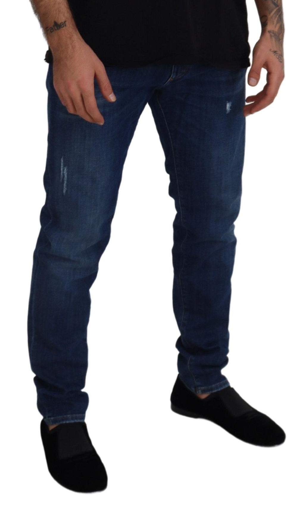 Elevate Your Denim Game with Chic Blue Jeans