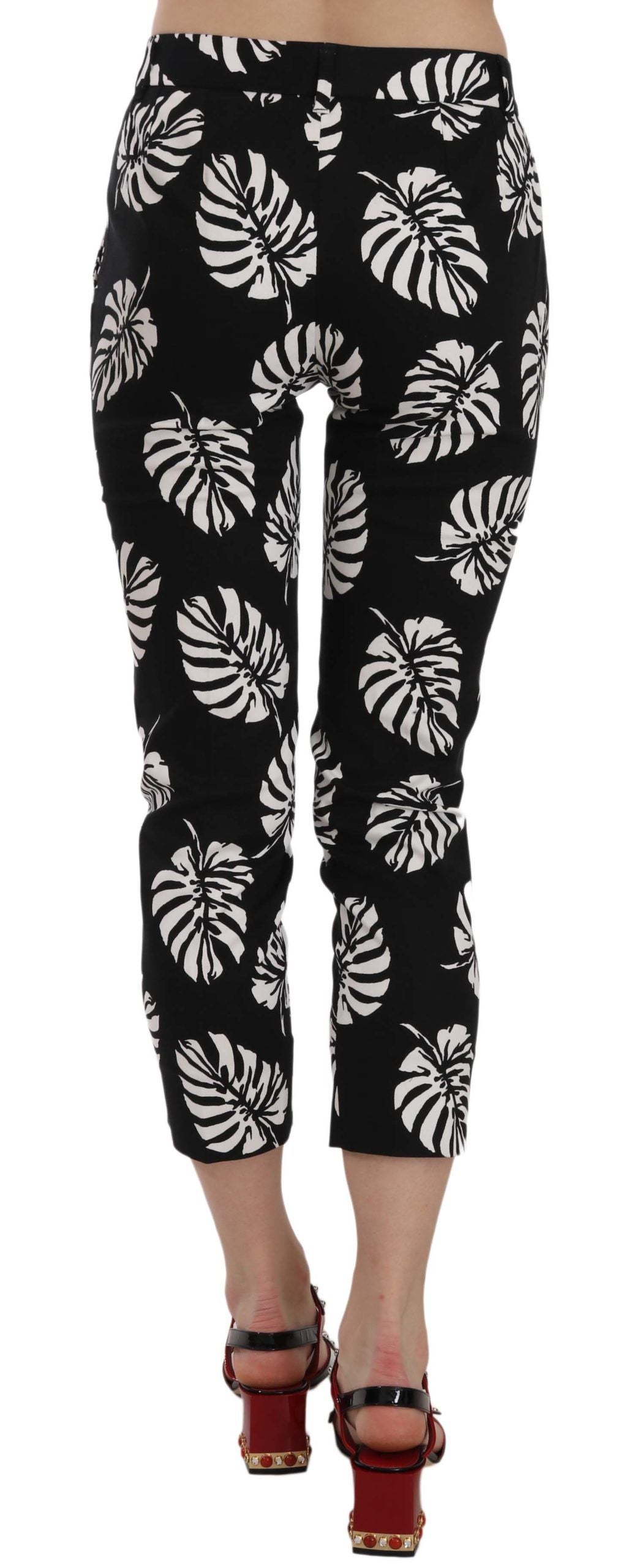 Elegant Skinny Capri With Palm Print