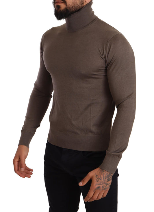 Elegant Cashmere-Silk Blend Turtleneck Sweater