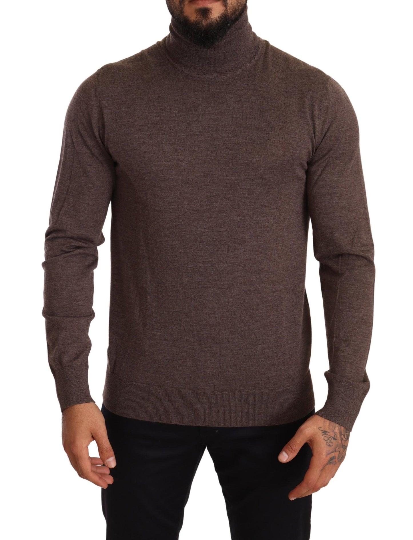 Elegant Turtleneck Wool Sweater in Brown