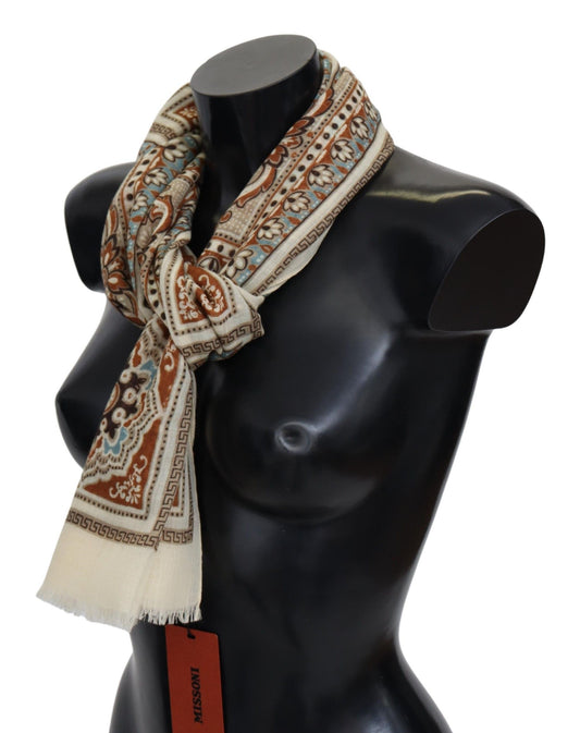 Chic Wool Scarf with Baroque Elegance