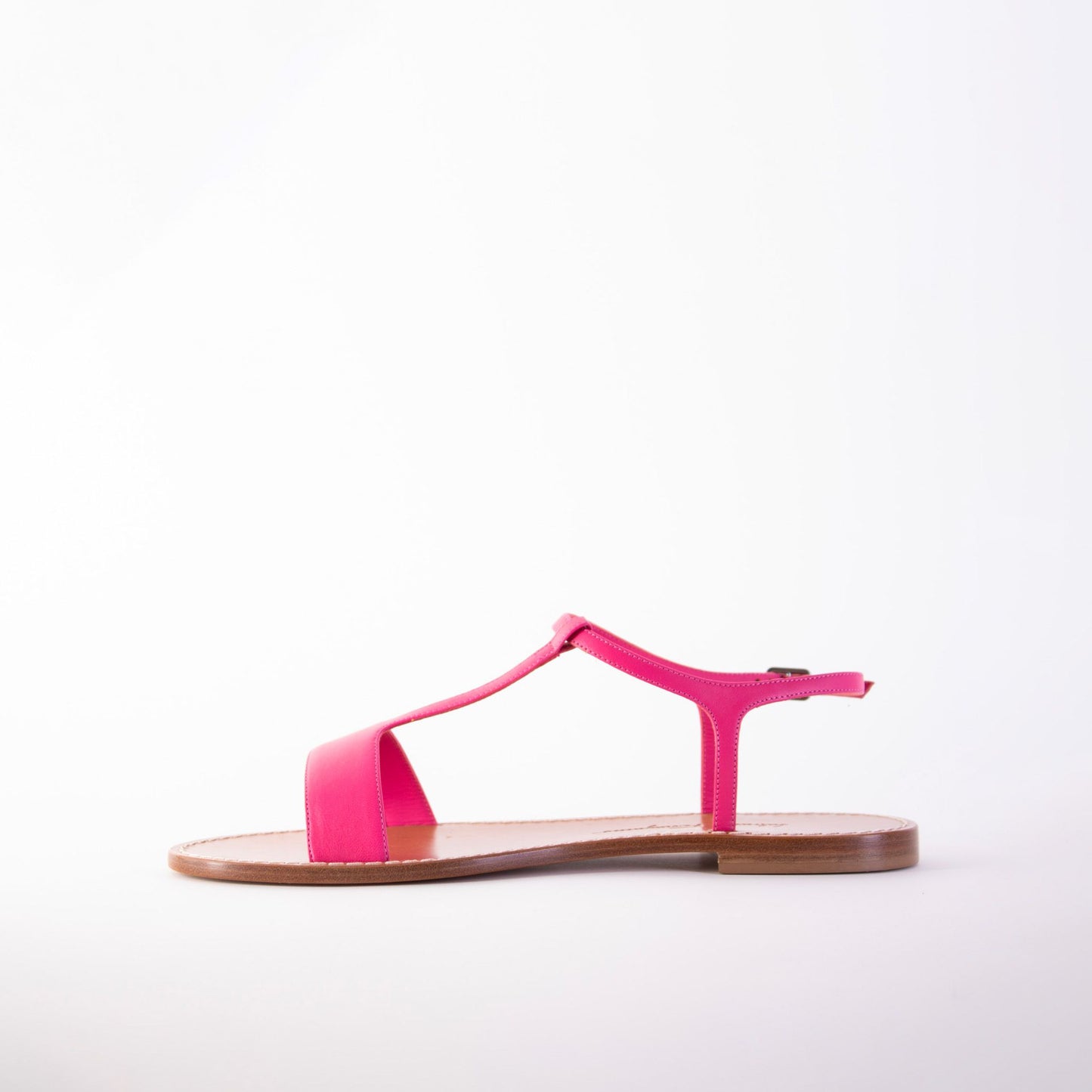 Chic Fuchsia Leather Sandals