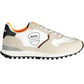 Sleek White Sneakers with Contrasting Accents