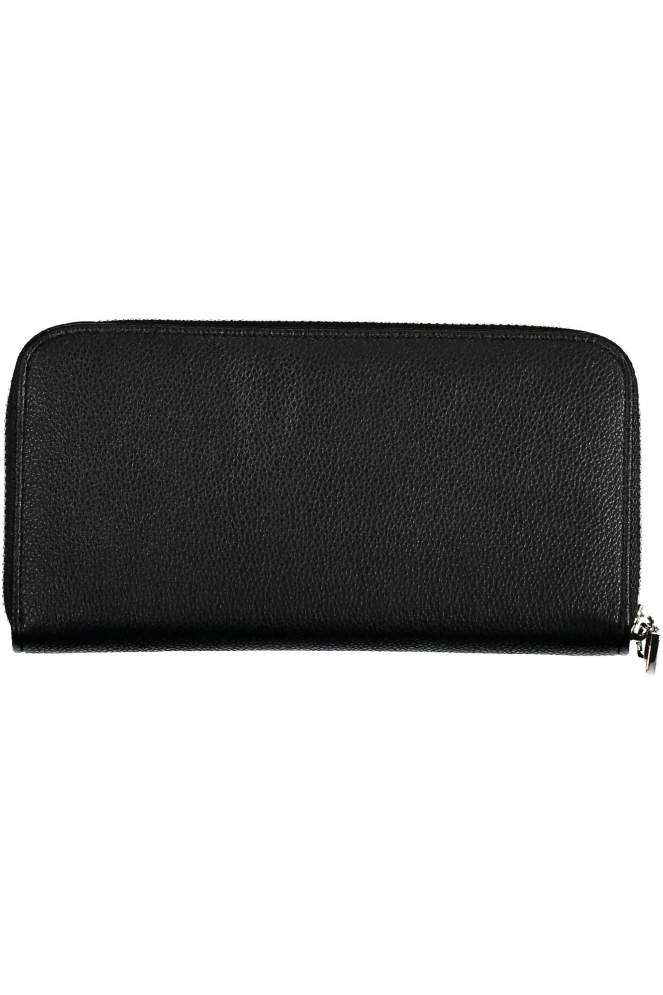 Sleek Quintuple Compartment Wallet with Coin Purse