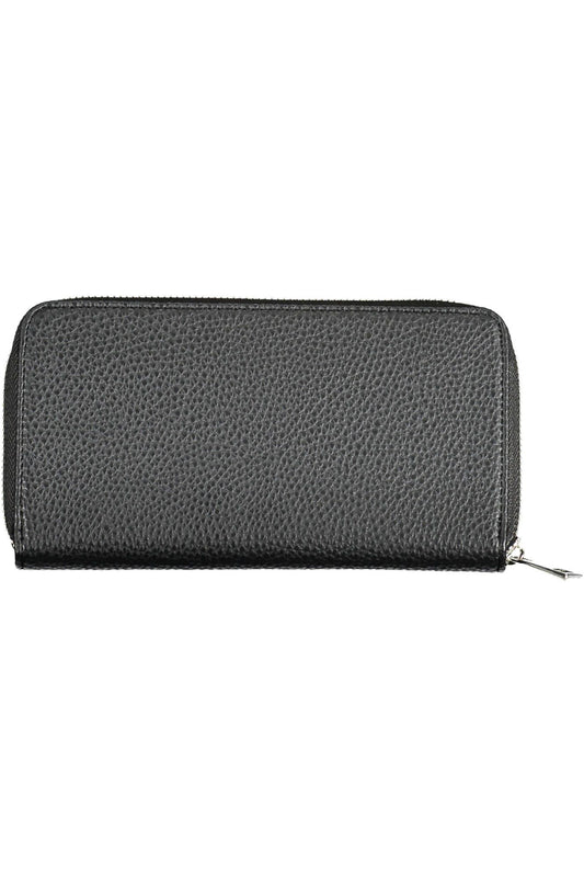 Elegant Tri-Compartment Black Wallet