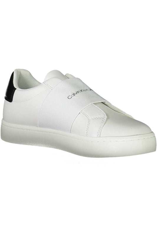 Chic White Sneakers with Eco-Conscious Design