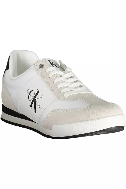 Sleek White Sneakers with Contrasting Accents