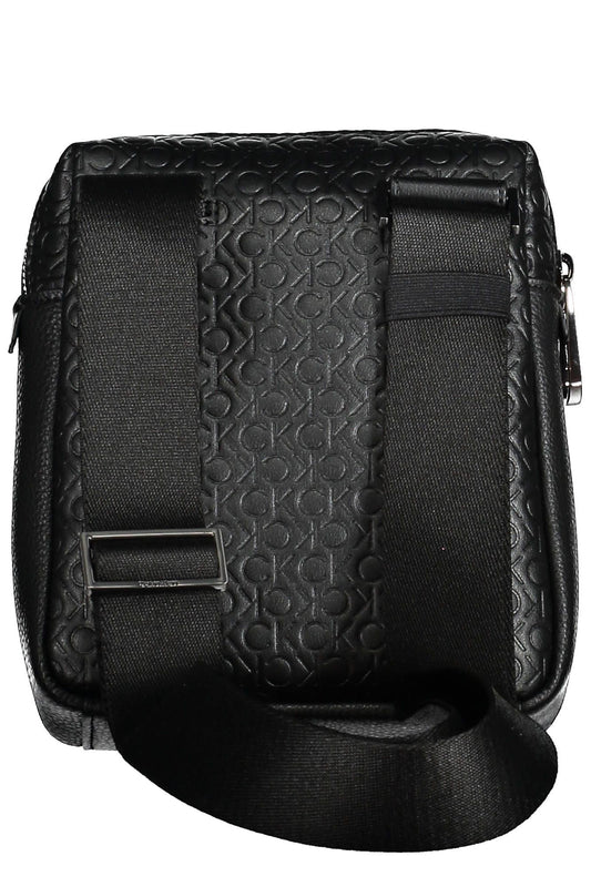 Sleek Black Shoulder Bag with Contrasting Details