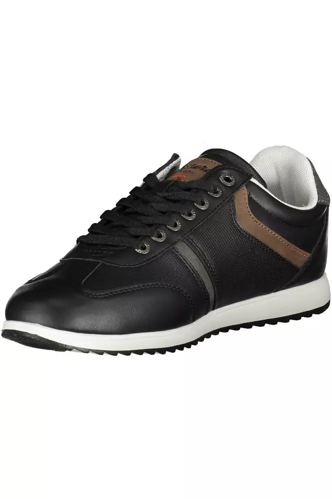 Sleek Black Sneakers with Contrasting Details