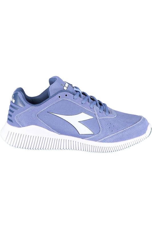 Chic Light Blue Sneakers With Contrasting Details