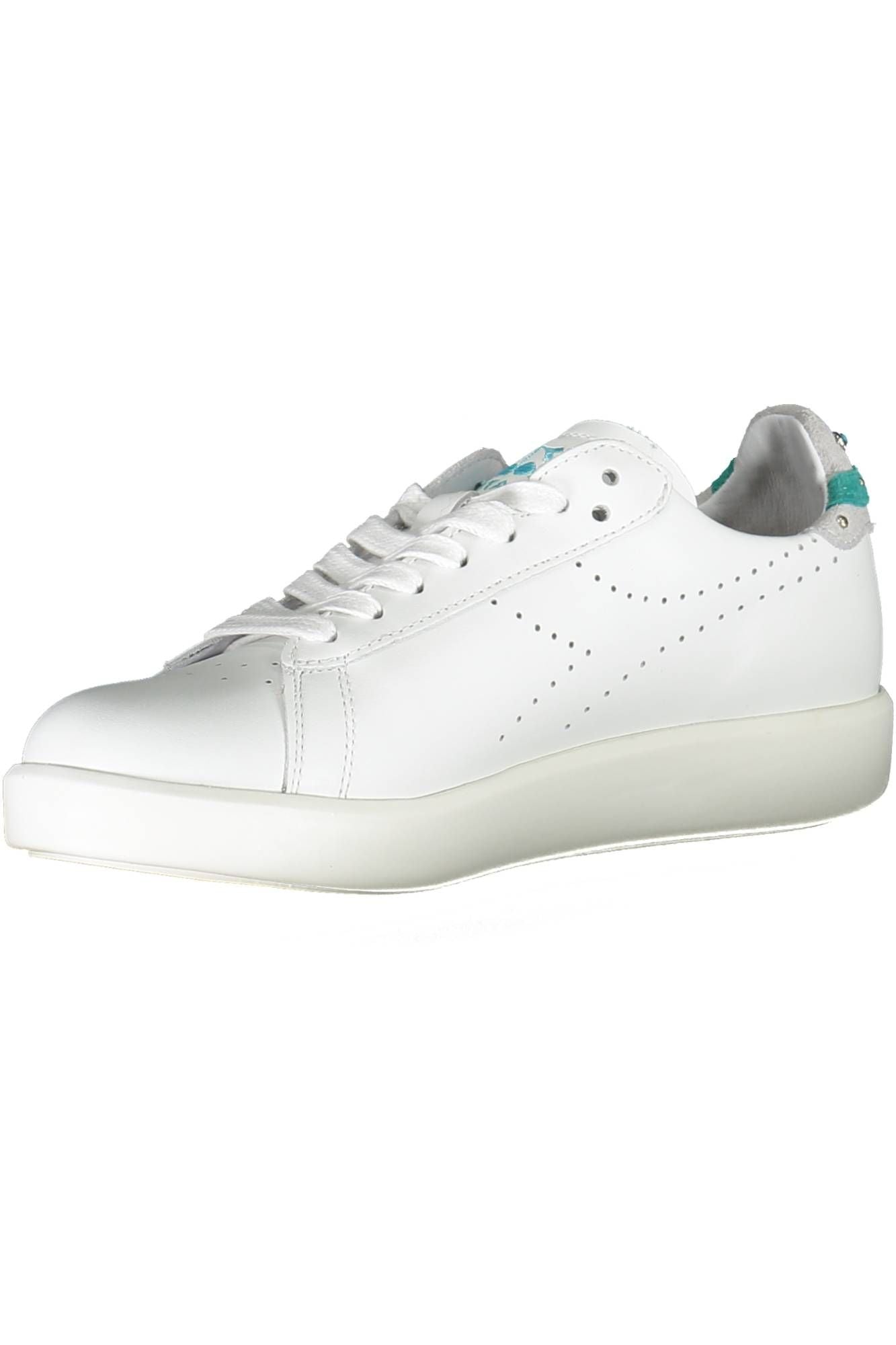 Elegant Sneakers with Contrasting Accents