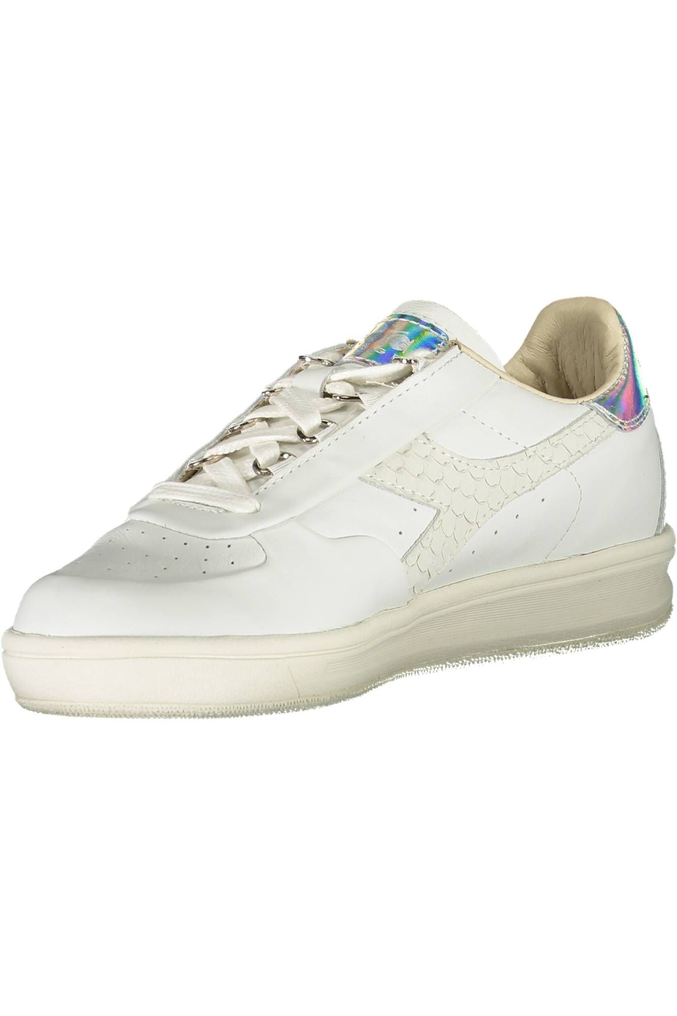 Chic White Lace-up Sneakers with Contrast Detail