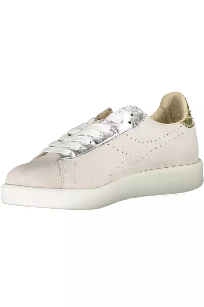 Elegant White Leather Sneakers with Contrasting Details