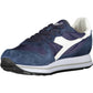 Chic Blue Sneakers with Contrasting Accents