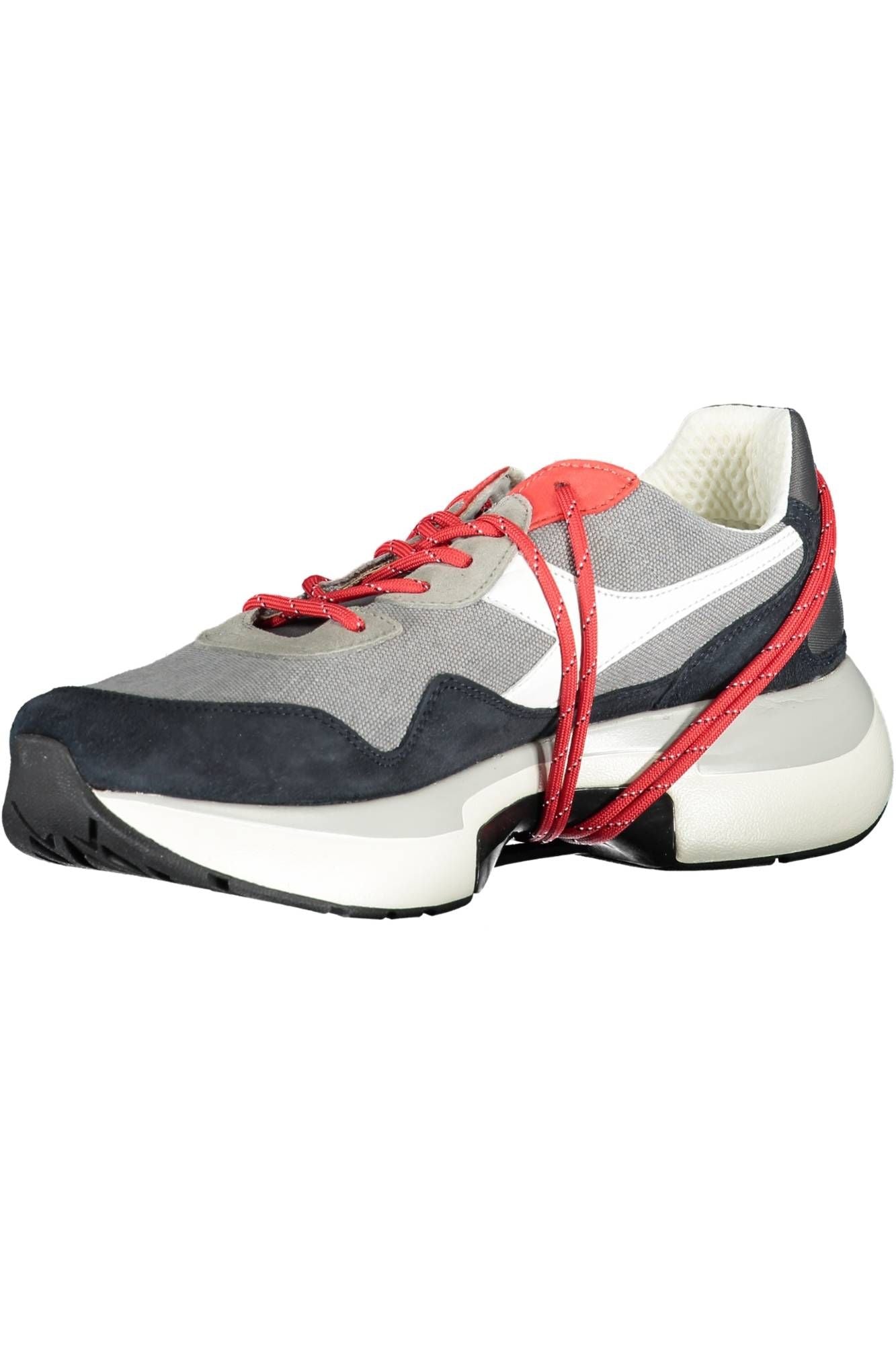 Sleek Gray Sneakers with Contrasting Details